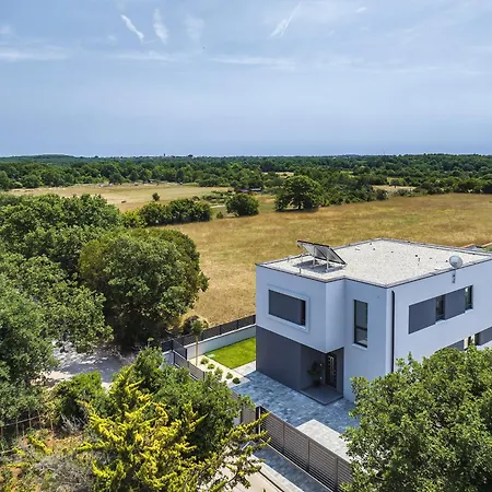 Villa Tika In Pula For Families With Kids Playground *